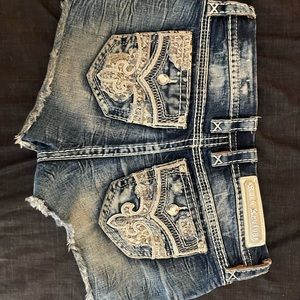 Rock revival size 27 shorts